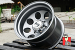 Комплект дисков Mickey Thompson Classic III 16x10 et-38 6x139.7