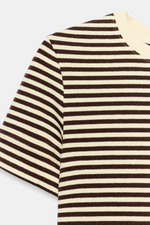 МИНИМАЛИСТИЧНАЯ ФУТБОЛКА С КОРОТКИМИ РУКАВАМИ — ZARA