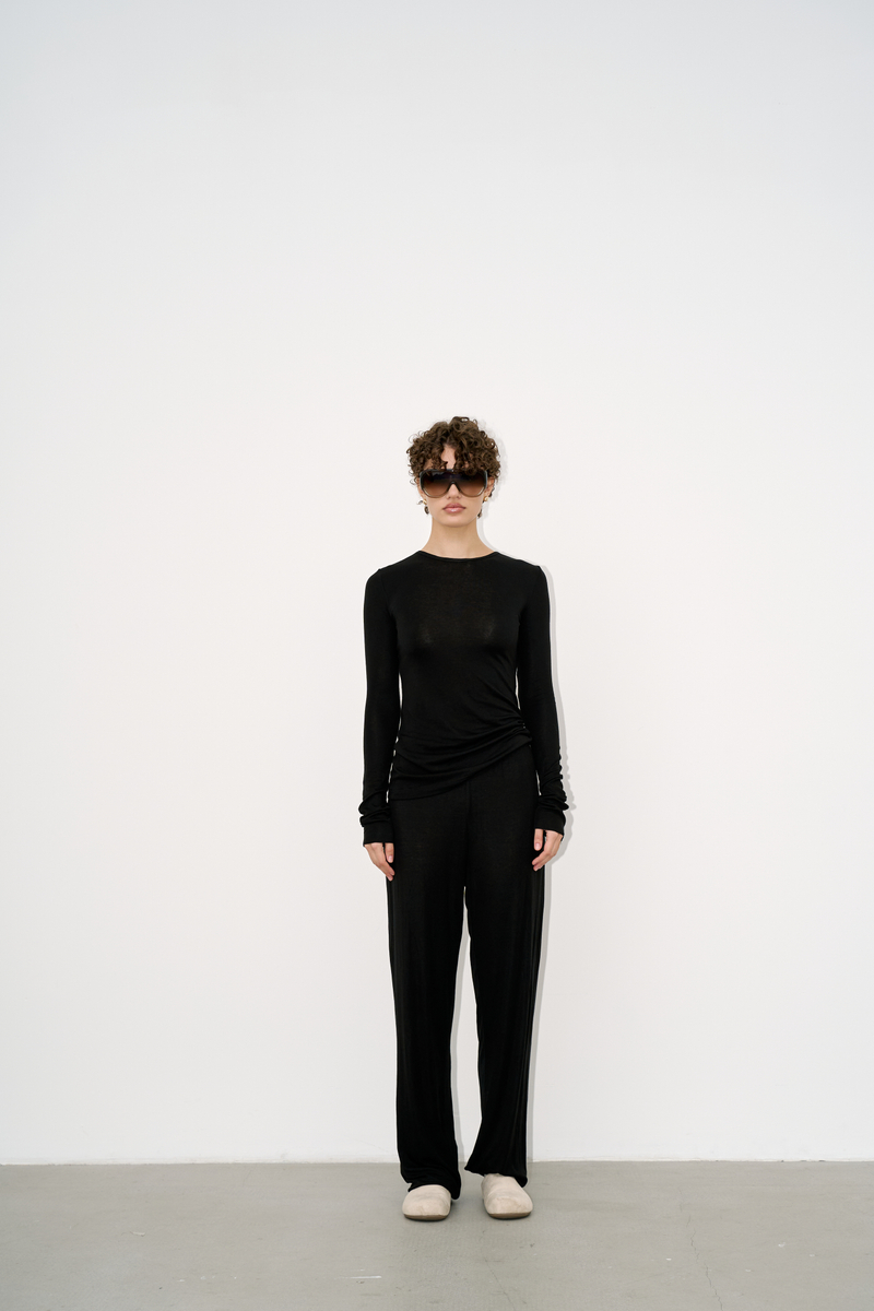 Лонгслив uta wool black