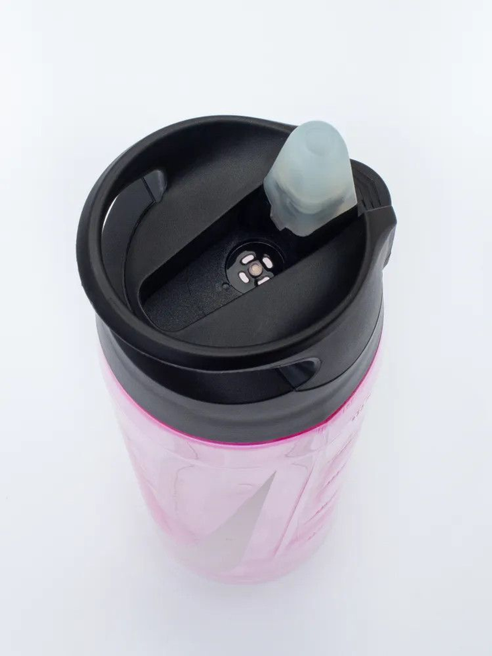 Спортивная бутылка, Nike TR Hypercharge Straw Bottle 24 OZ, 710 мл., нежно розовый N.000.3184.615.24