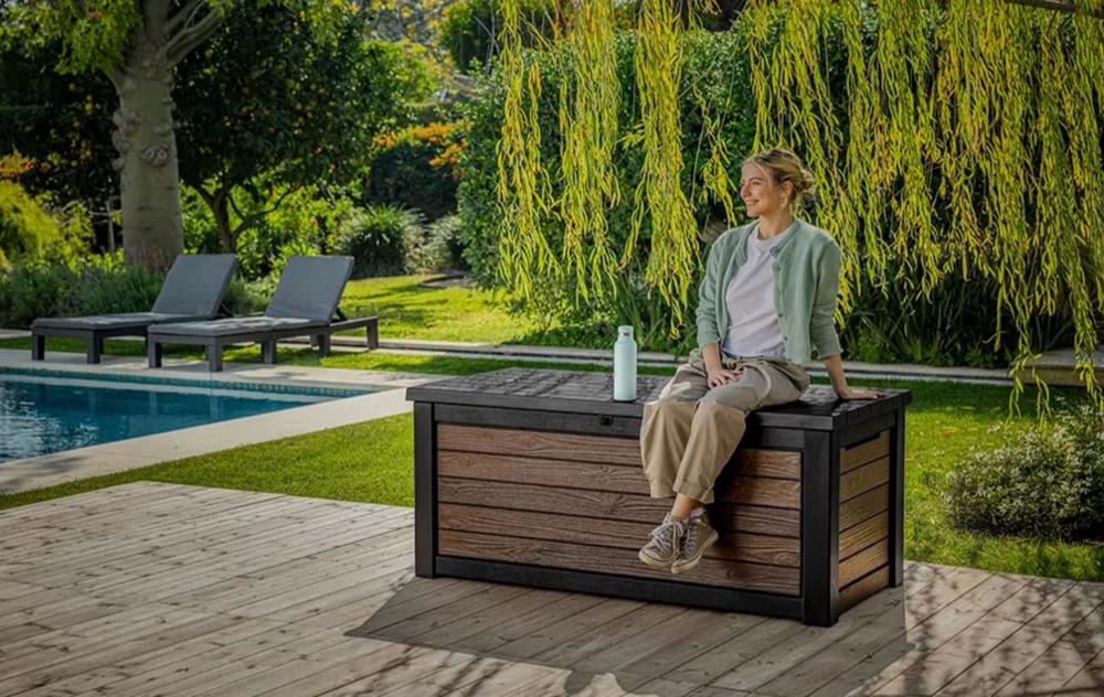 Пластиковый сундук Keter Deco Deck 630 л brown