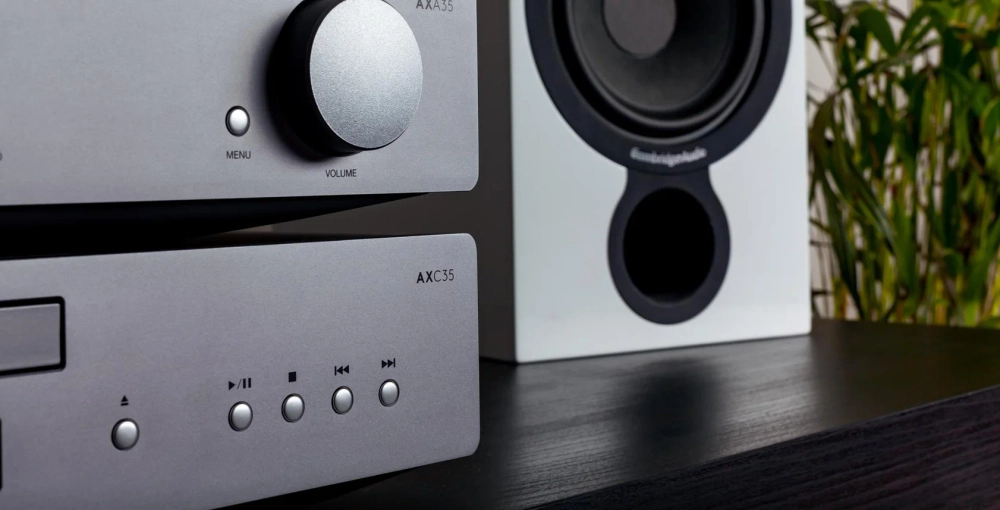 Cambridge Audio AXA35 — интегральный стереоусилитель