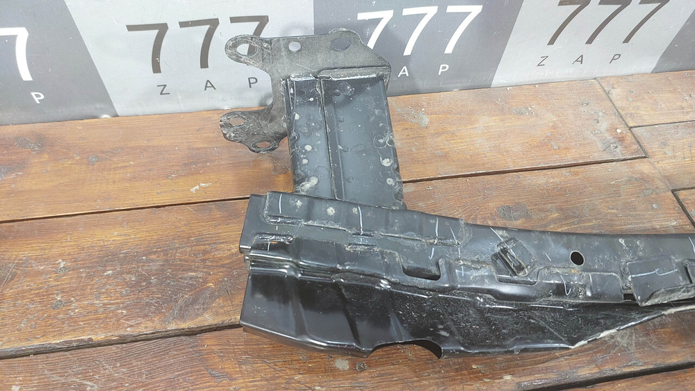 Усилитель переднего бампера Honda CR-V 5 (RW) 16-нв Б/У Оригинал 71130TLER02
