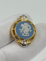 Миниатюрная брошь-кулон Wedgwood голубая