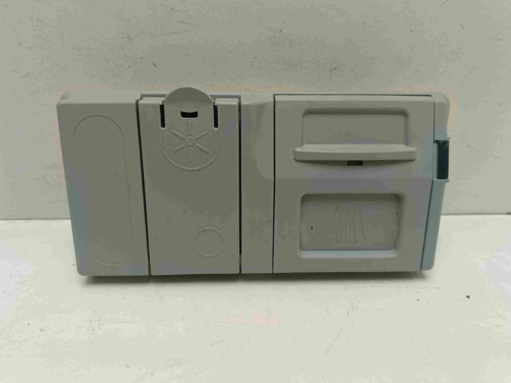 LTF11M121 Дозатор моющих средств для посудомоечной машины Ariston 25560017 б/у