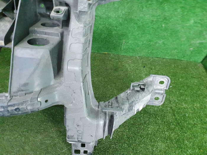 Телевизор Ford Transit 7 (2014-н.в.)