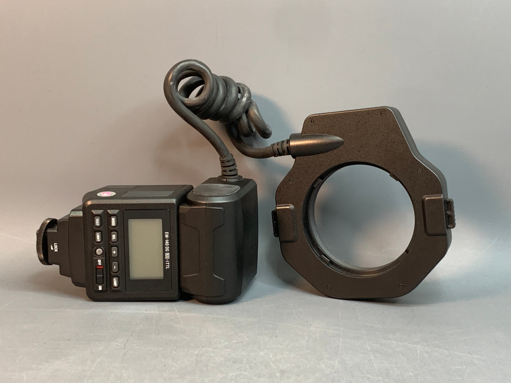 Sigma EM-140 DG NA-iTTL
