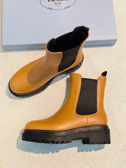 Ботинки Prada