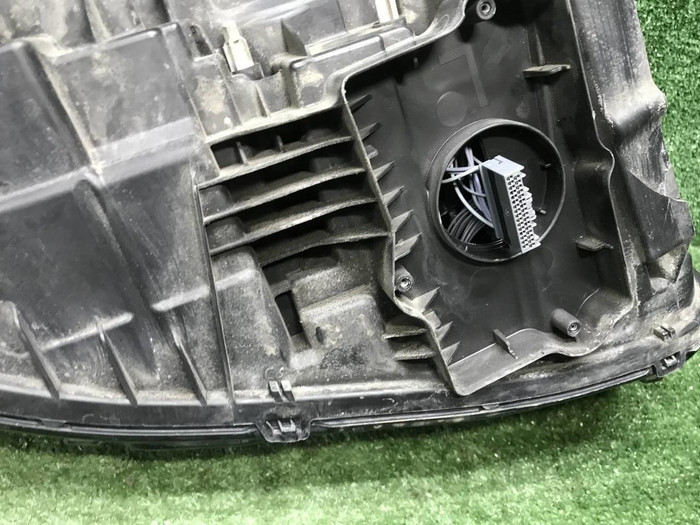 Фара левая Volvo XC90 2 (2014-2019) LED