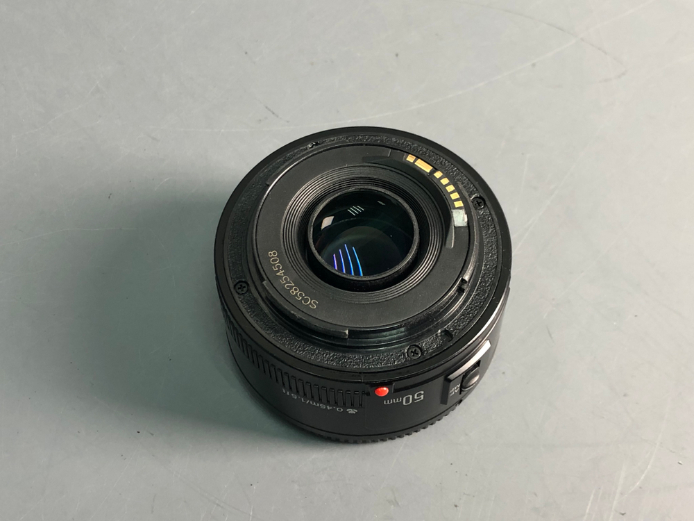 YongNuo AF 50mm 1.8 Canon EF