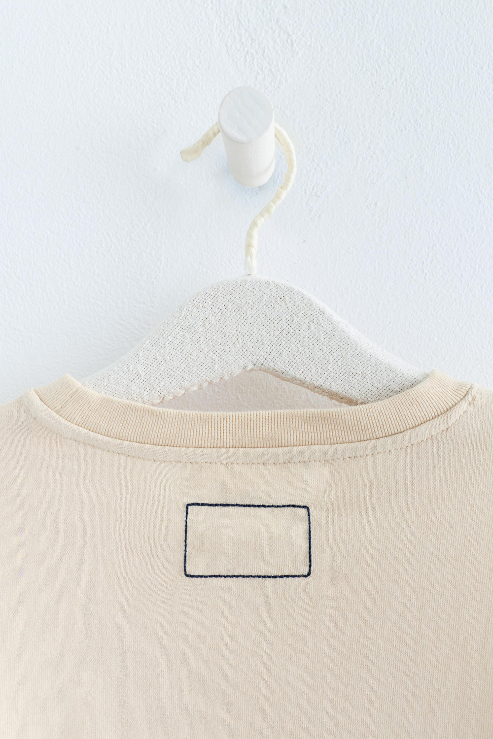 ZARA TIMELESS — ОДНОТОННАЯ ФУТБОЛКА С МАНЖЕТАМИ, БЕЖЕВЫЙ