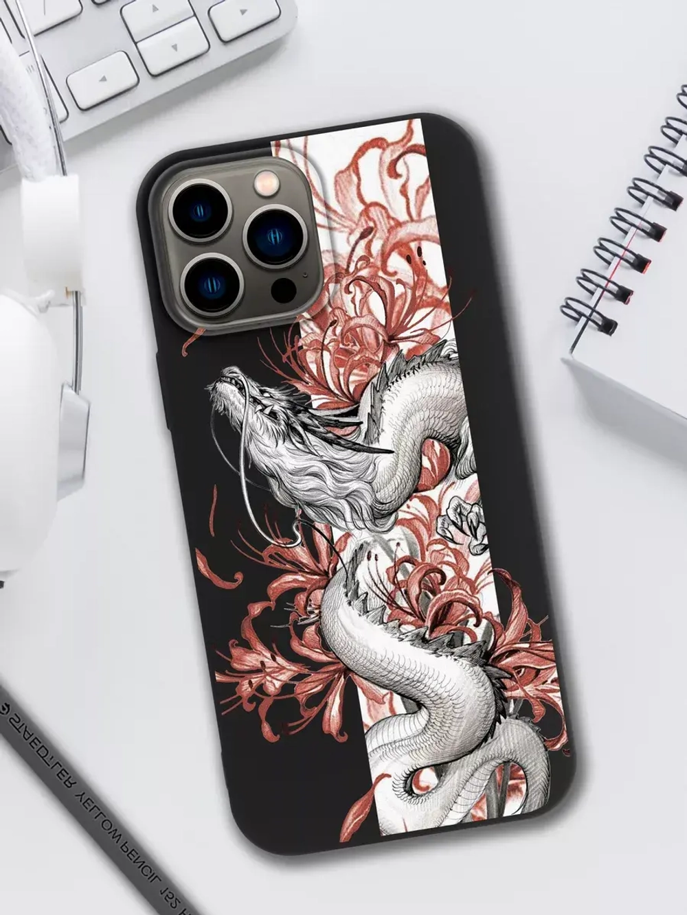 Чехол на iPhone 15 Pro Max с принтом