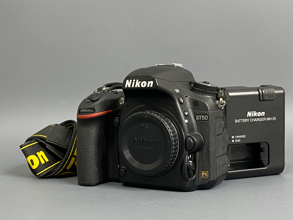 Nikon D750 7500 кадров