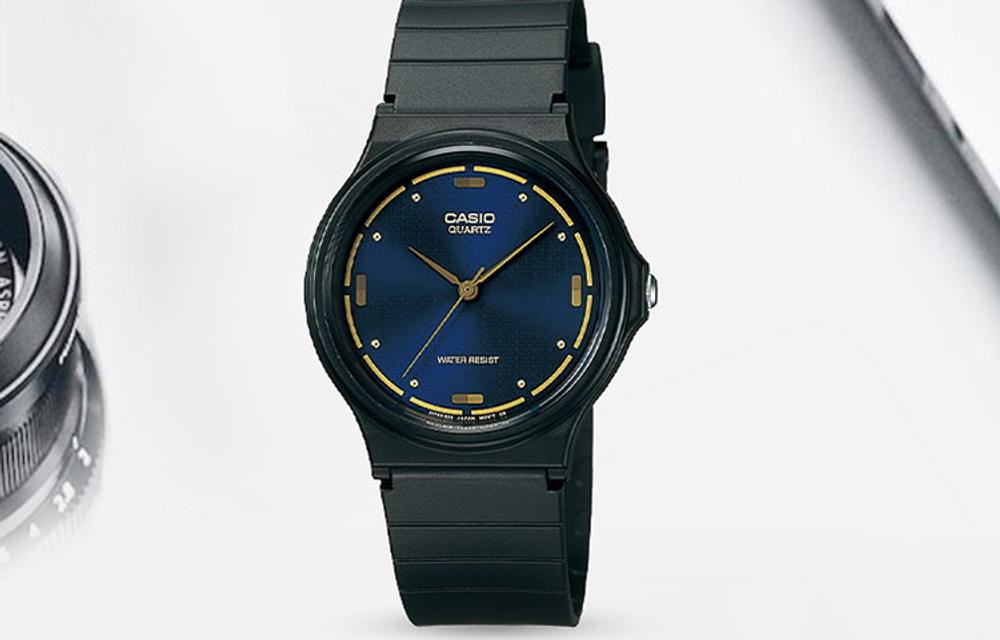 CASIO Women"s YOUTH Blue Watch MQ-76-2AL