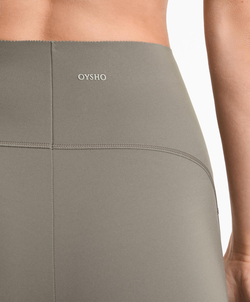 OYSHO Базовые компрессионные легинсы длиной до щиколотки, светлый хаки