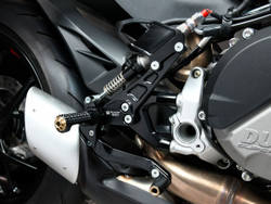 DSTR3 BONAMICI ADJUSTABLE REARSETS (SF V2)