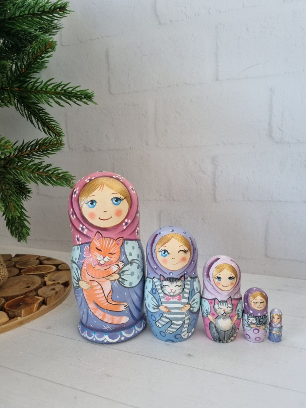 Матрешка Даша с котом 12см 5мест