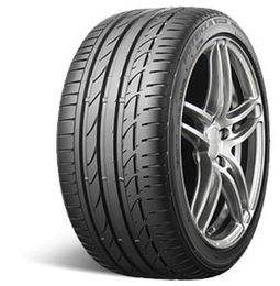 285/35R18