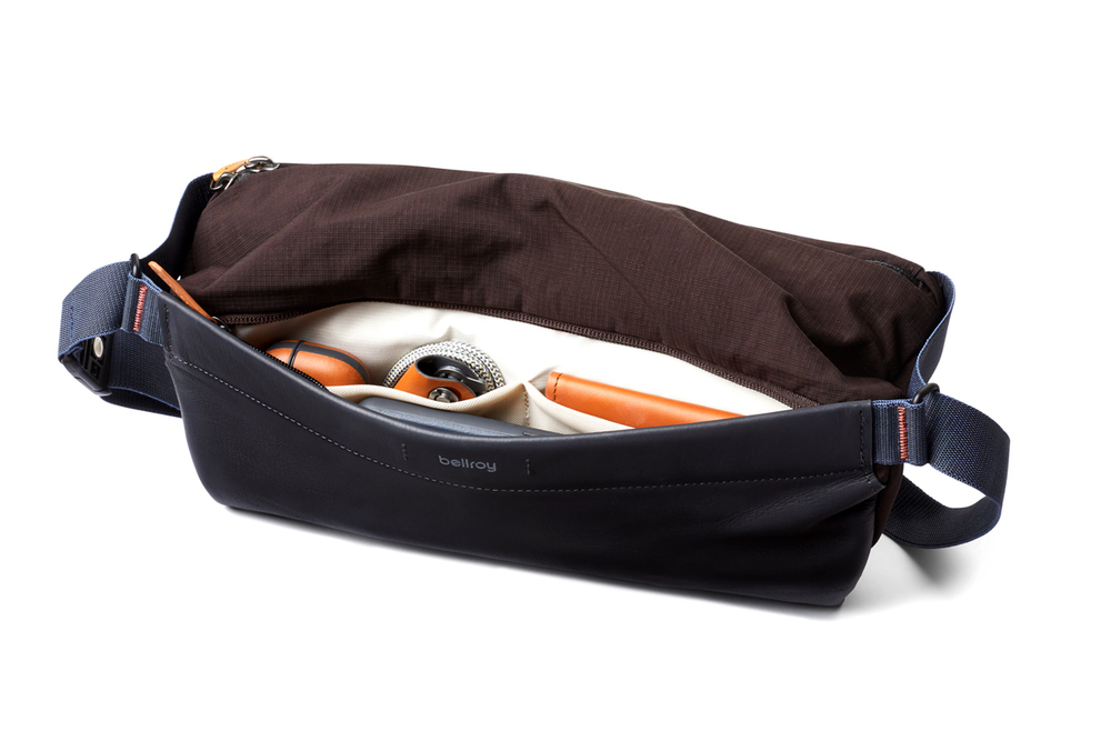 Сумка Bellroy Sling Premium