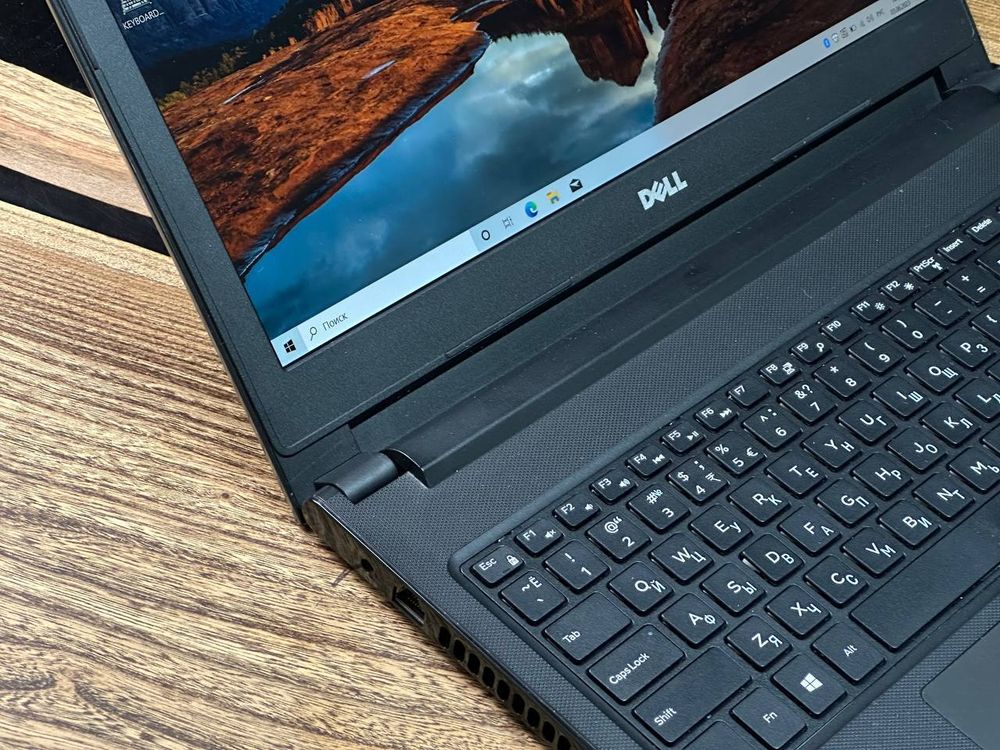 Ноутбук Dell 3568