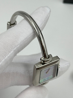 Часы Gucci 1900L