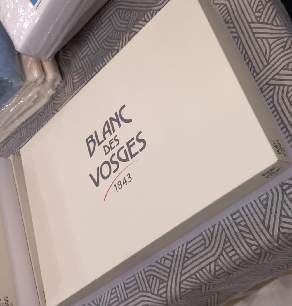 Упаковка BOX white коробка подарочная 50х34х4 Blanc des Vosges Бежевый