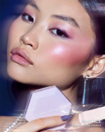 Хайлайтер Fenty Beauty Diamond Bomb Pink Icy 04