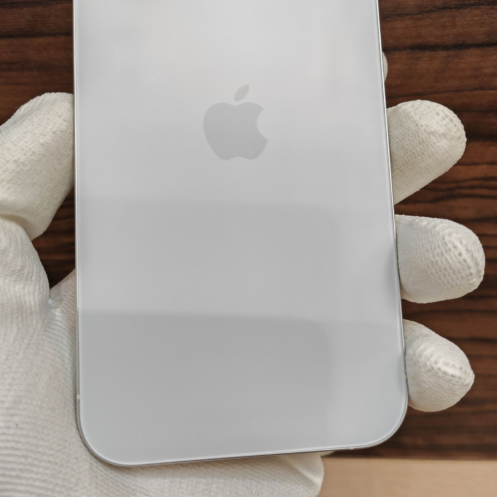 Корпус для iPhone XR в стиле iPhone 16 (цвет: White / Белый)