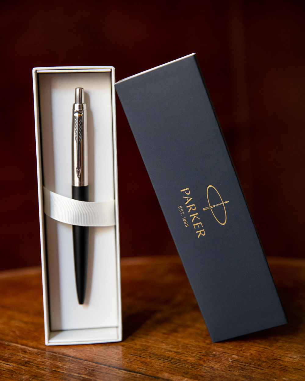 Шариковая ручка Parker Jotter XL, Black CT, стержень: M
