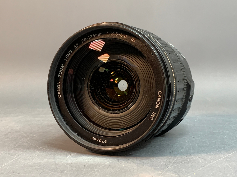 Canon EF 28-135mm 3.5-5.6 IS USM с дефектами