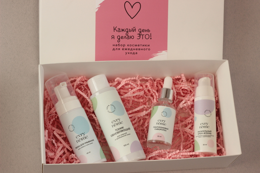 Набор для ежедневного ухода за жирной и комбинированной кожей лица