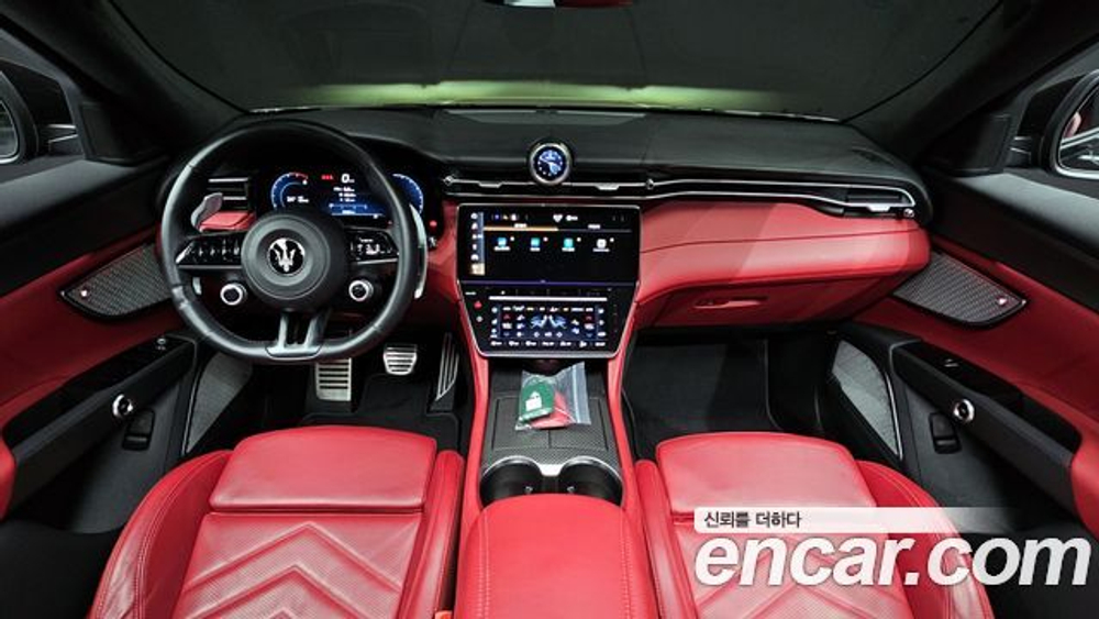 Maserati Grecale 3.0 AWD — 2023