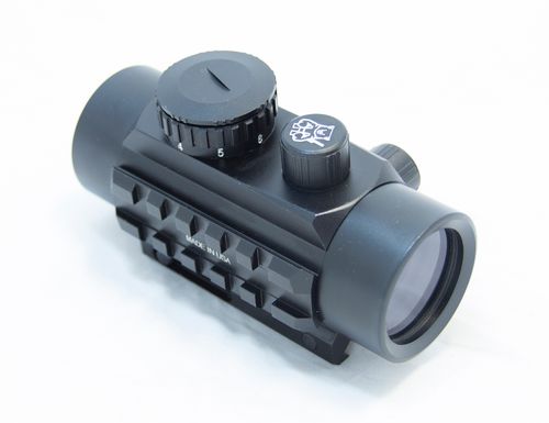 Коллиматорный прицел Combat 1x40 T (Закрытый, 4 МОА, Weaver, метка точка красная, нагрузка до 3700Дж)
