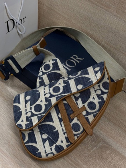 Сумка через плечо Christian Dior Saddle