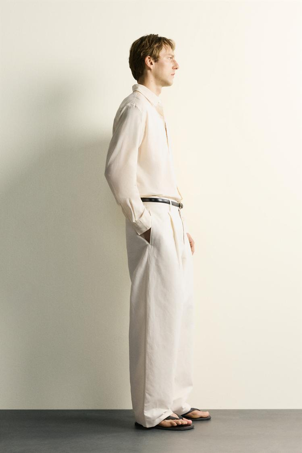 ZARA БРЮКИ RELAXED FIT СО СКЛАДКАМИ, ЭКРЮ