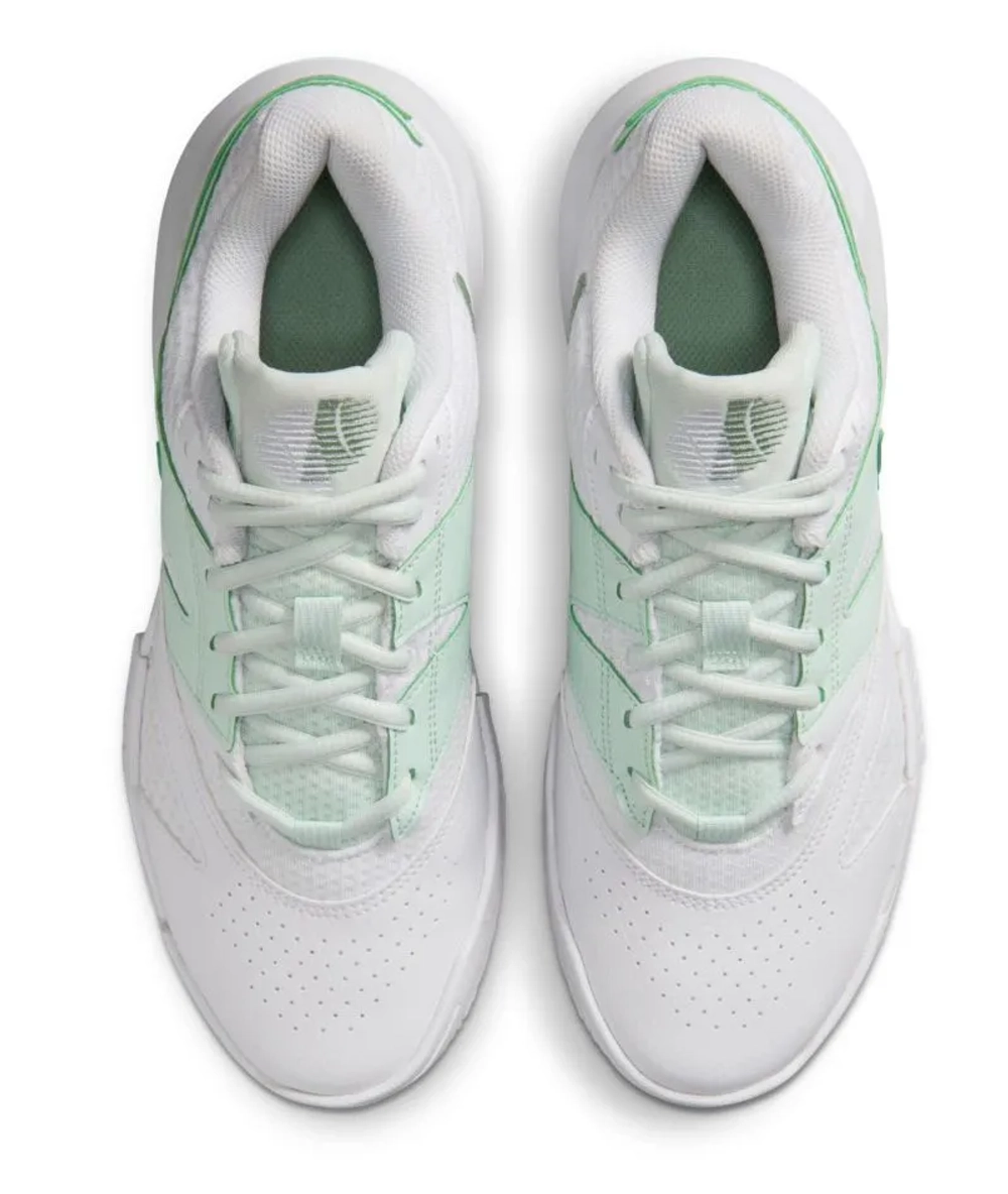 Женские теннисные кроссовки Nike Court Lite 4 - white/steam barely/green