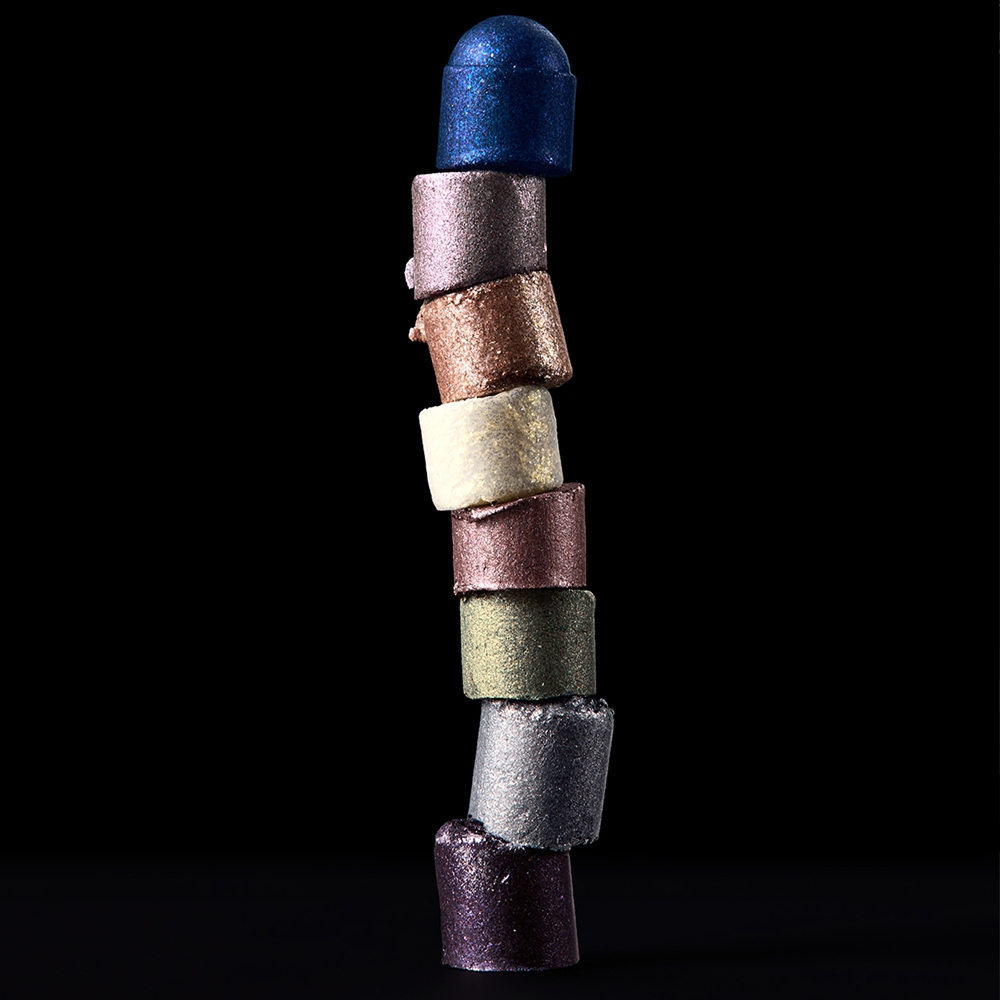 MAC Cosmetics Dazzleshadow Eyeshadow Stick - Тени для век в кремовой текстуре в стике оттенок Filthy Martini, 1 g