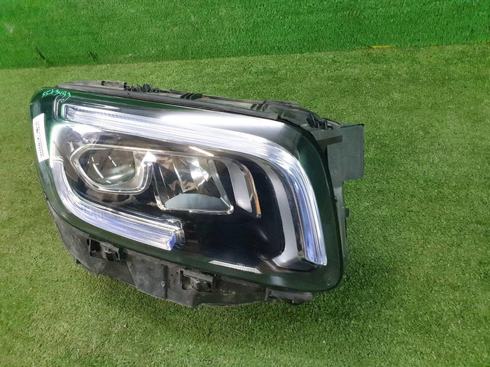 Фара правая Mercedes GLB X247 (2019-2023) LED