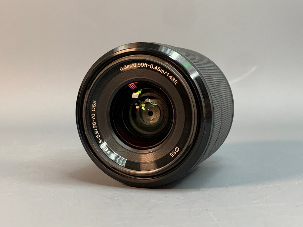 Sony 28-70mm 3.5-5.6 OSS