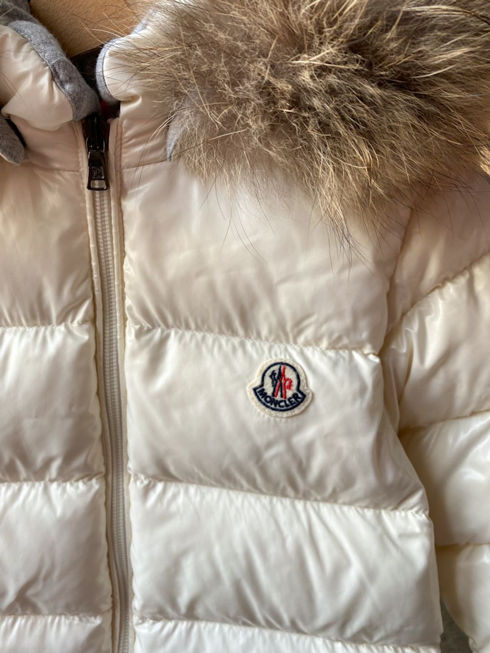 Новый пуховой комбинезон Moncler, 92