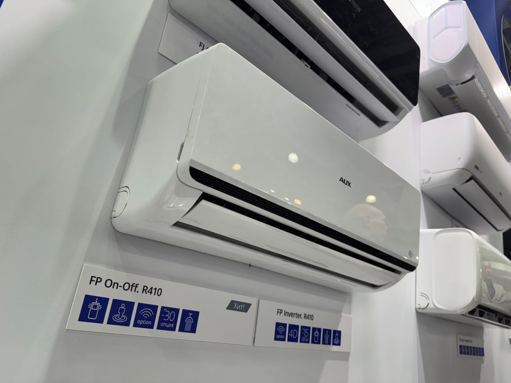 Настенная сплит-система AUX ASW-H24A4/FP-R1DI/AS-H24A4/FP-R1DI, белый