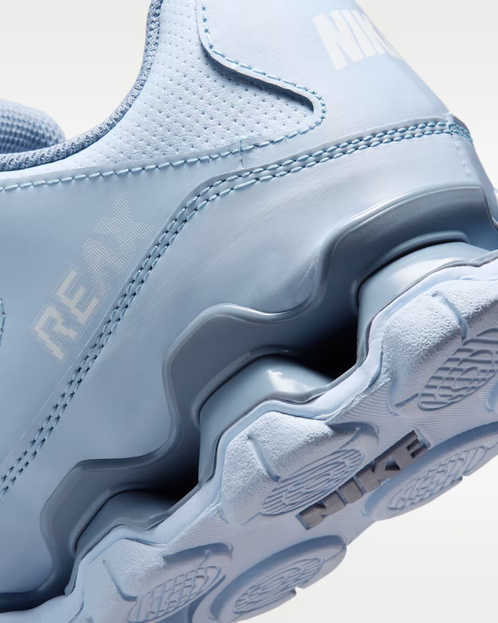 Nike Reax 8 TR Женские кроссовки для тренировок - NIKE