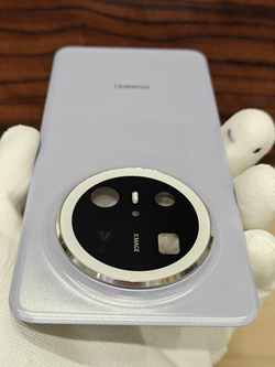 Задняя крышка OPИГИHAЛ для HUAWEI Mate 70 Pro (PLR-L29) - задняя пластиковая панель. Цвет: Светло Зелёный / Green