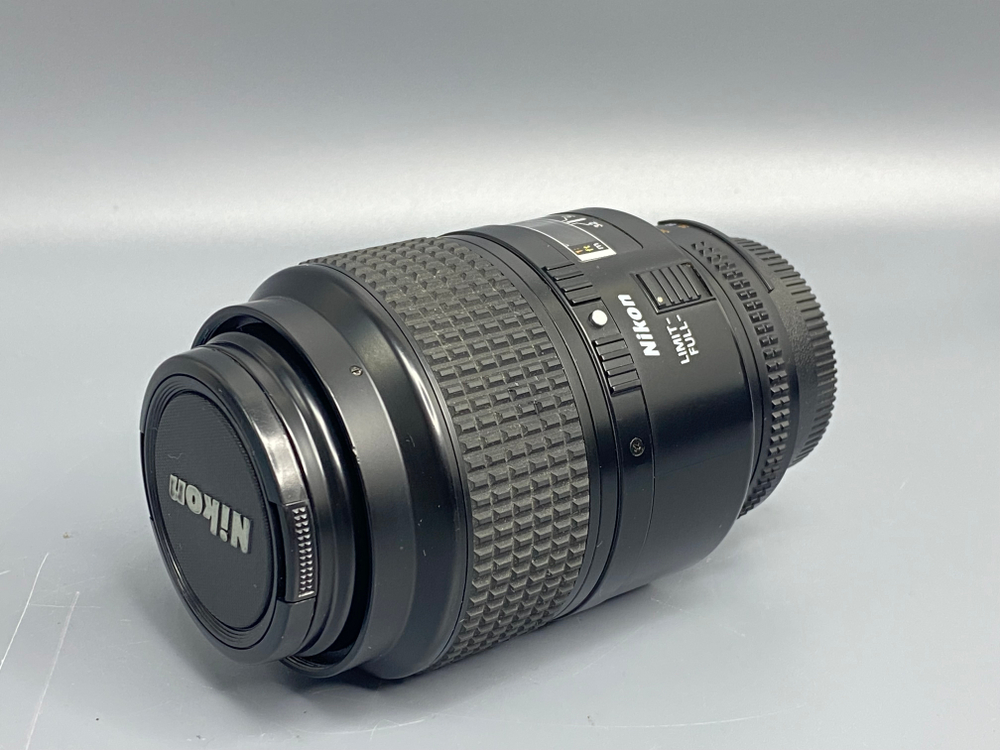Nikon 105mm 2.8D AF Micro Nikkor