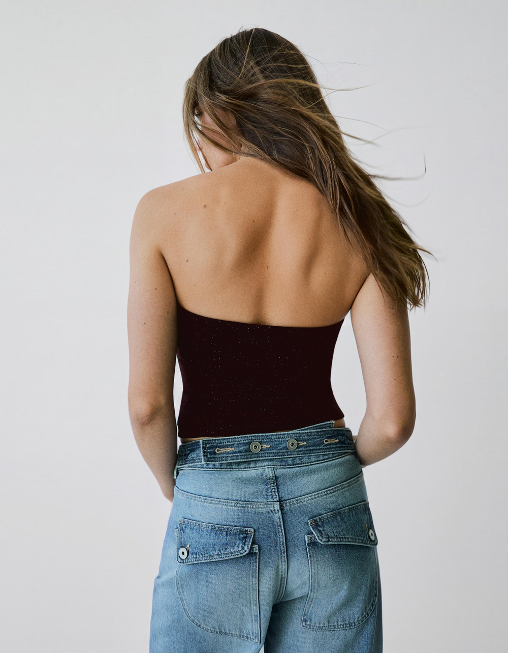 Женский топ-бандо из блестящей ткани - BERSHKA