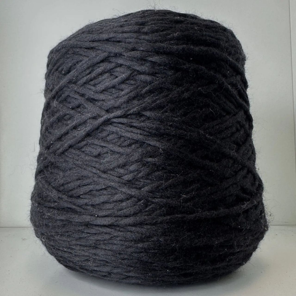 WAFFLE - Be.Mi.Va Filati; 100% меринос; 90м/100гр; col. 002833 black, цвет: черный