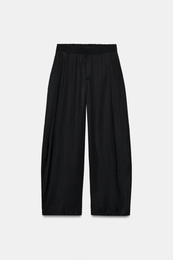 ZARA СТРУЯЩИЕСЯ БРЮКИ СО СКЛАДКАМИ, ЧЕРНЫЙ