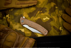 Нож Civivi Sinisys C20039-2 сталь 14C28N Silver Bead Blasted рукоять Brown Burlap Micarta