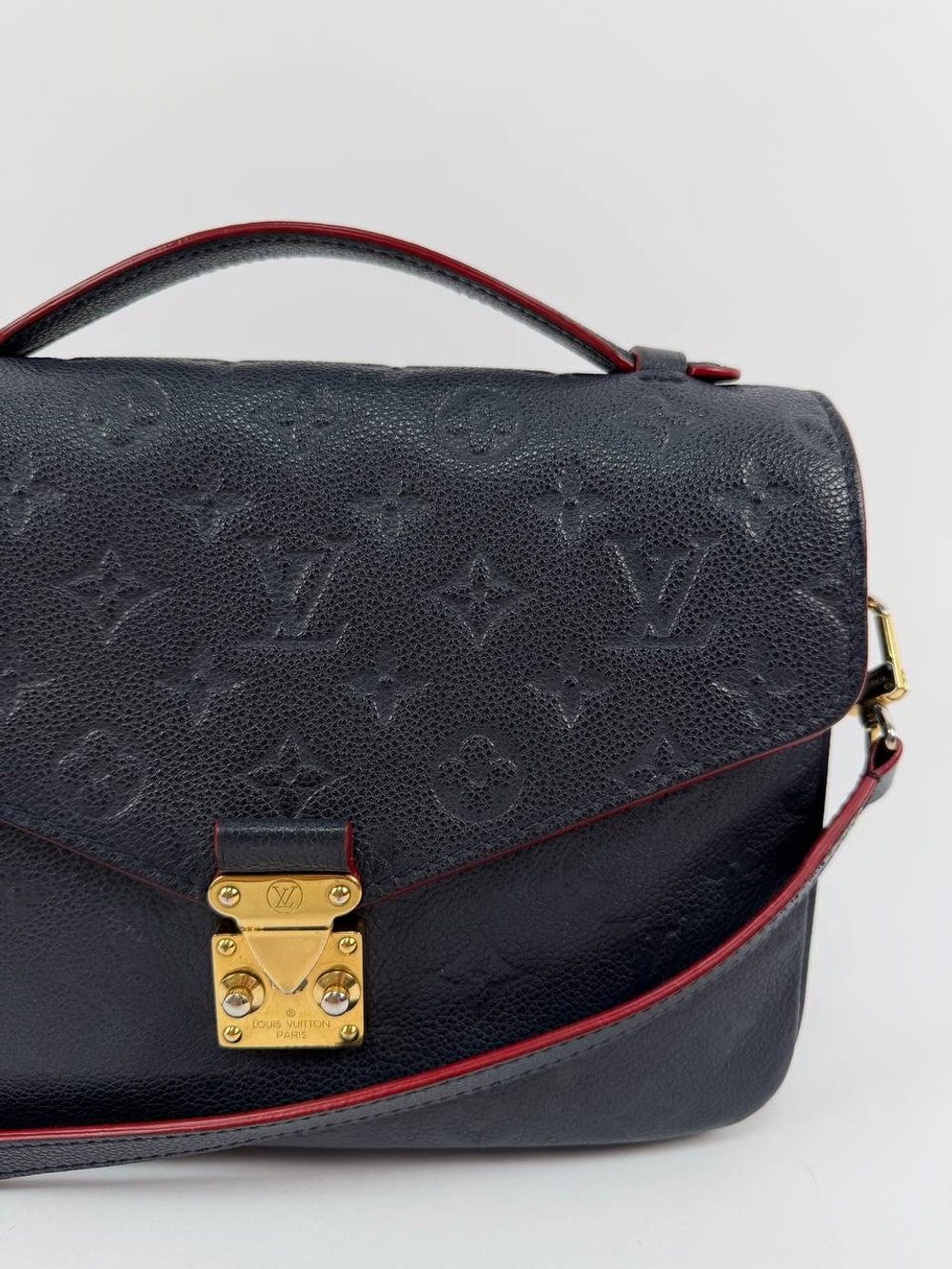 Сумка Louis Vuitton Pochette Metis
