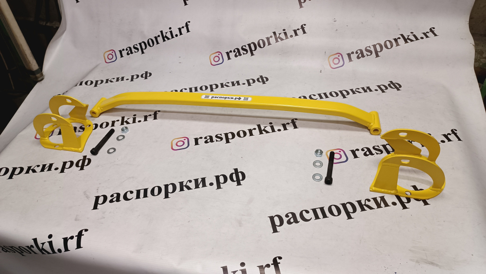Распорка передних стоек Lexus SC430, Lexus GS 2 и Toyota Soarer Z40 (ПОД ЗАКАЗ)